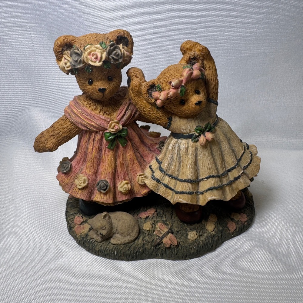 Young's Inc Berry Hill Bears Spring Encore 1997 Dancing Teddy Bear Figurine‎